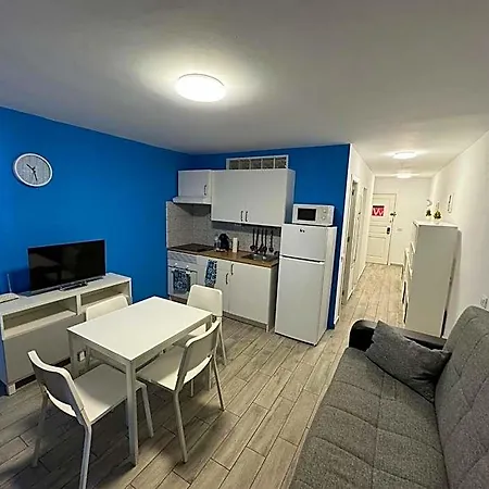 Hotel Cristianos Port Royal New 3*